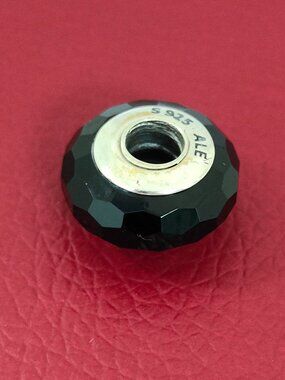 Pandora Fascinating Black Faceted Murano Glass Charm Bead with box